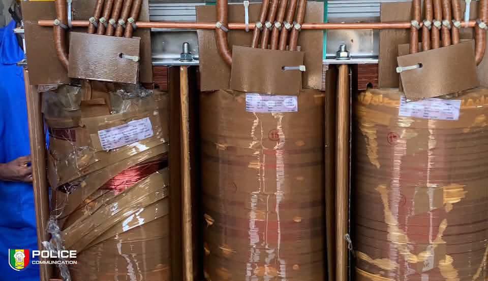 LES ACTES DE VANDALISME DES POSTES DE SENELEC CACHAIENT UN BUSINESS FRAUDULEUX La chute d&rsquo;une mafia sénégalo-indienne